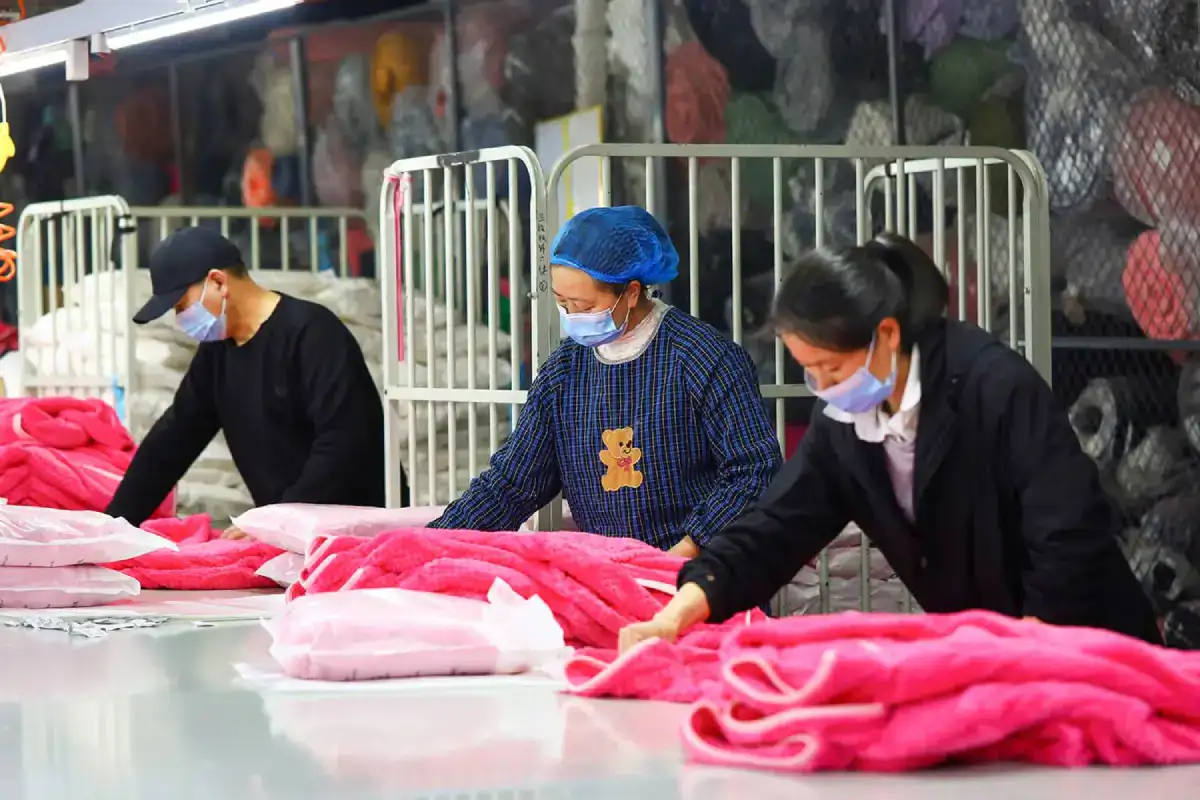 pajamas manufacturer package