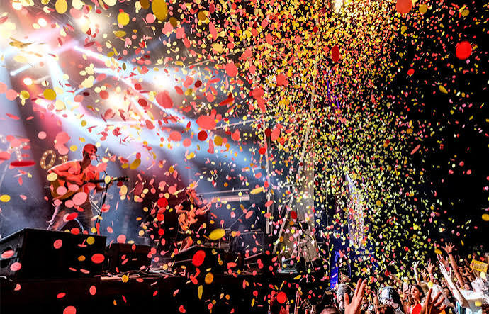 Confettikanon & spark finale