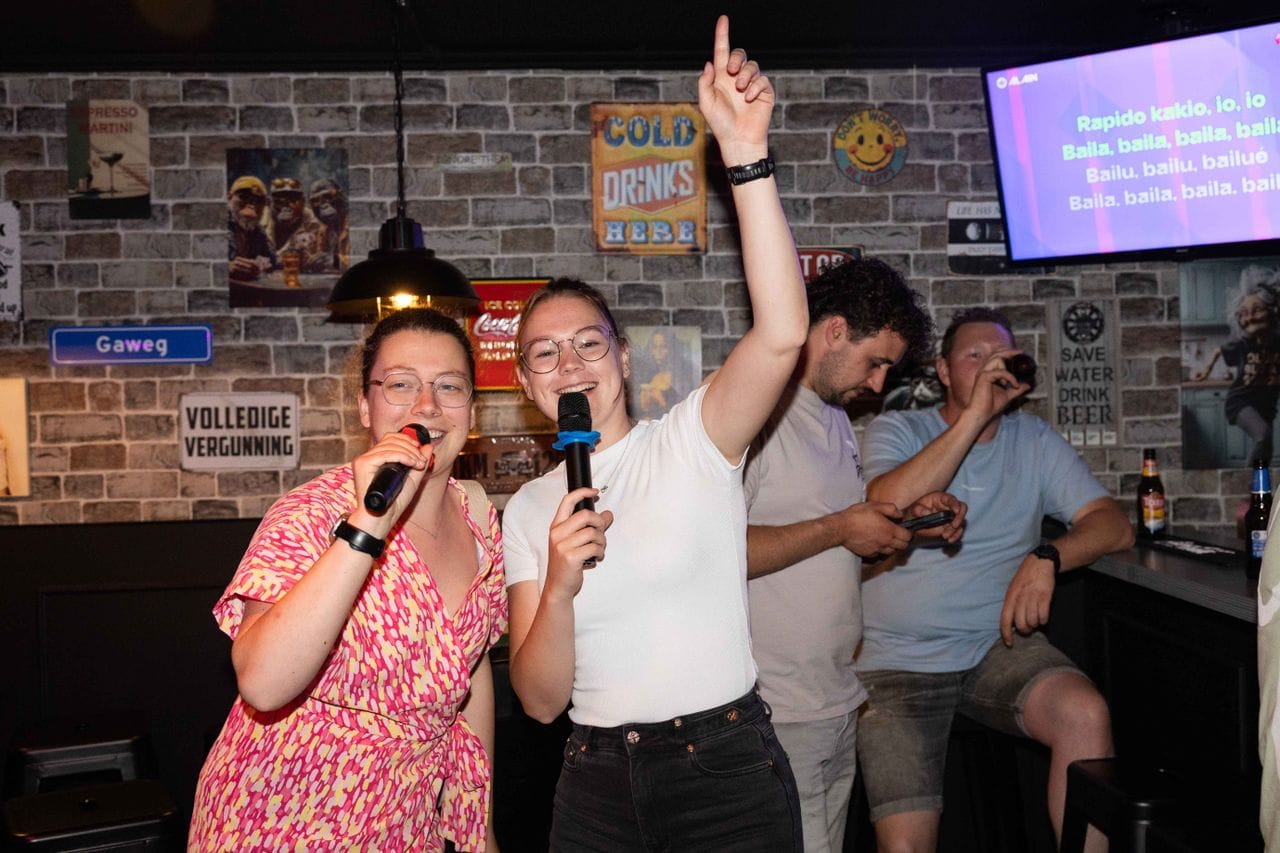 Winter Karaoke Battle
