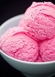 pink-ice-cream-balls pink ice cream balls