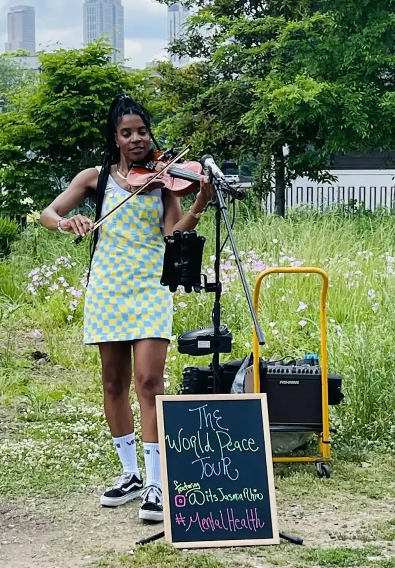 Atlanta Georgia Beltline Street Performer
