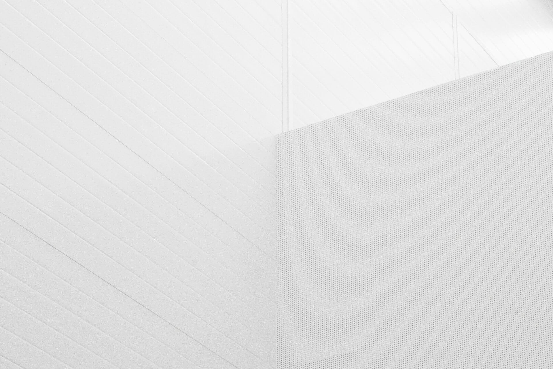 oleg-laptev-7jQh3EiS8Bs-unsplash