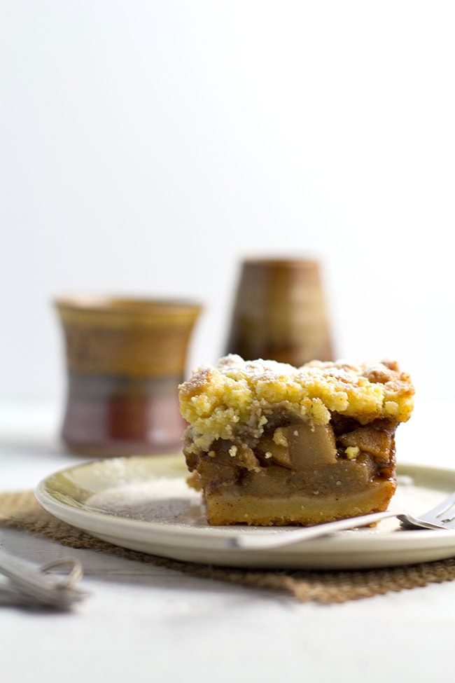 Spiced Apple and Pear Crumble Slice