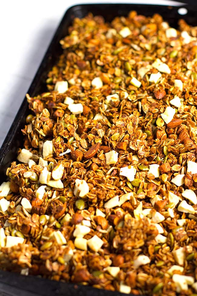 Apple Crumble Granola