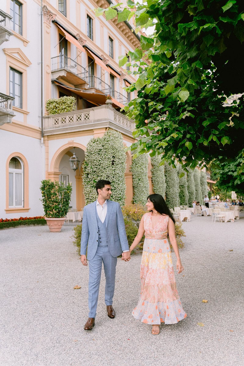 villa d'este engagement photoshooting save the date wedding lake Como cernobbio