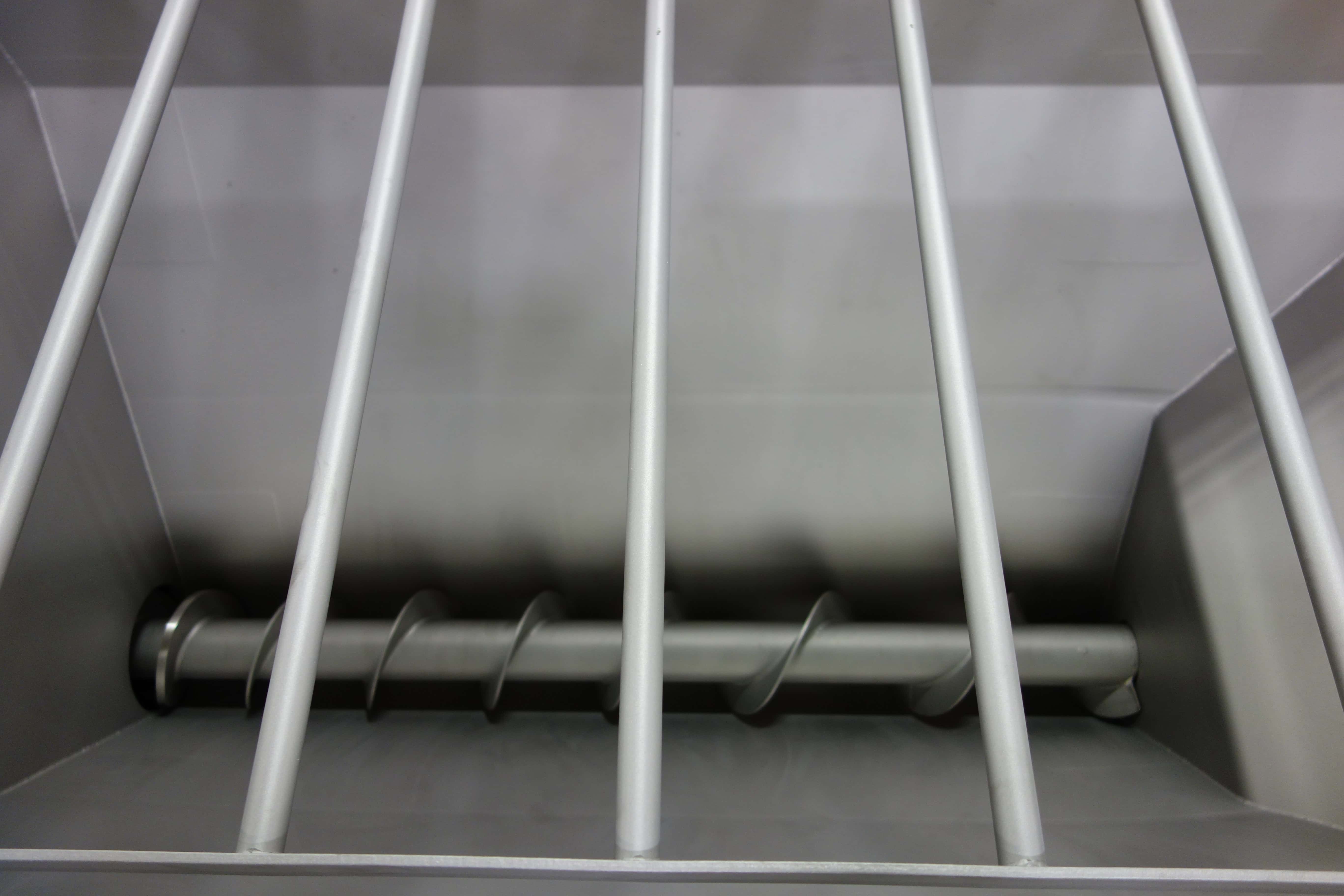 Inside Pump Feeder