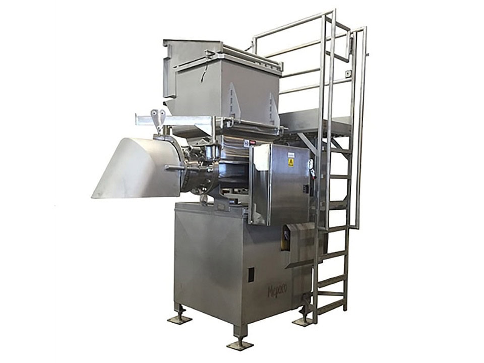 Grinder with platform