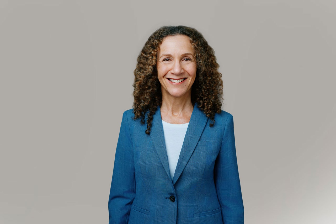 Gayle Nathanson 
