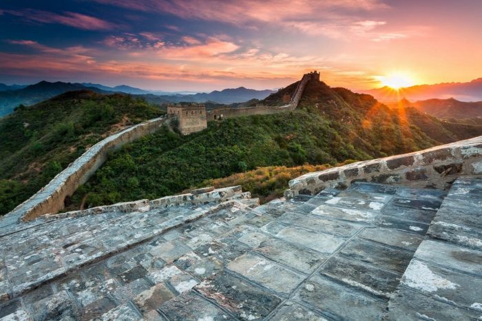 Full-Day Jinshanling to Simatai Great Wall West Hiking Tour (no shopping)