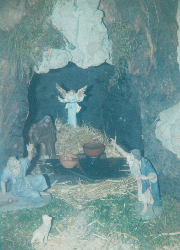 Las sopas de ajo hirviendo en la cueva de los pastores.