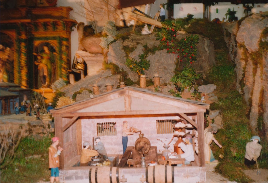 El lagar junto a los labradores.