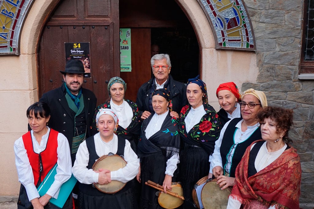 Grupo Valle del Oso y Pepe Domingo.