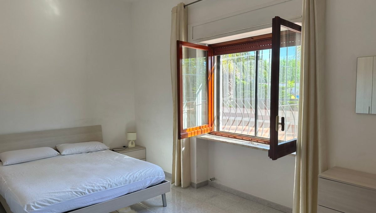 011b2cd3-3920-4487-ad16-2834973eba37