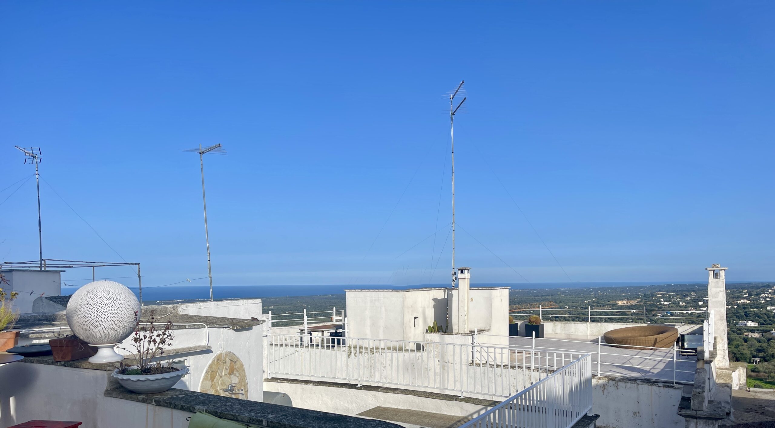 Studio apartment with sea view roof terrace Centro Storico Ostuni