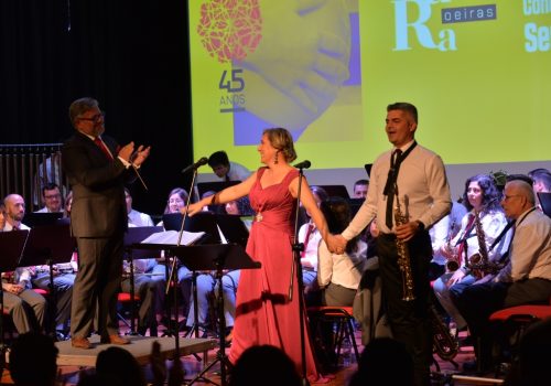 Concerto "Sem Mães não havia Abril"