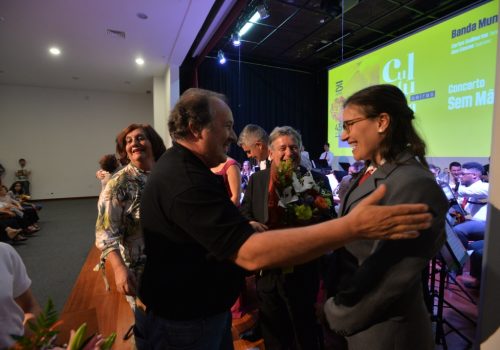 Concerto "Sem Mães não havia Abril"