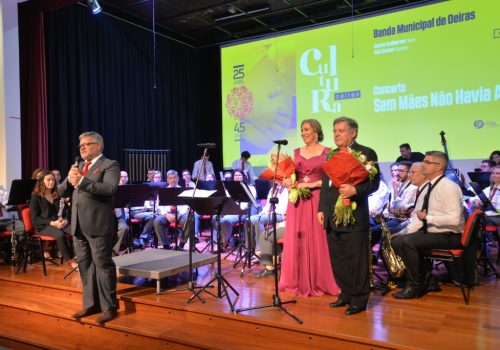 Concerto "Sem Mães não havia Abril"