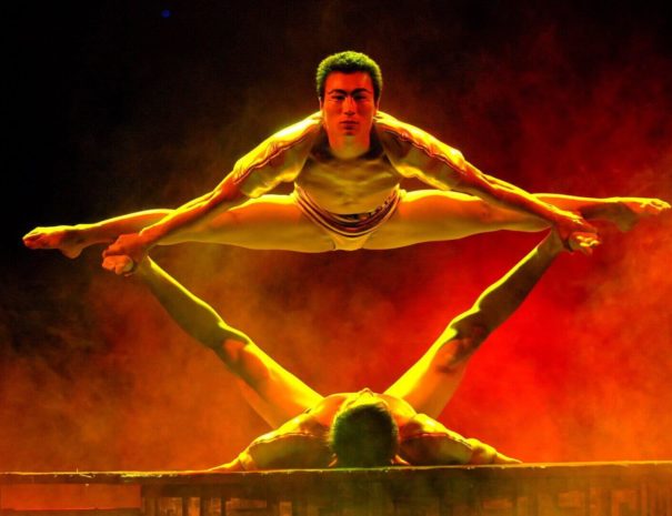 Chaoyang Theatre - Acrobatics Show