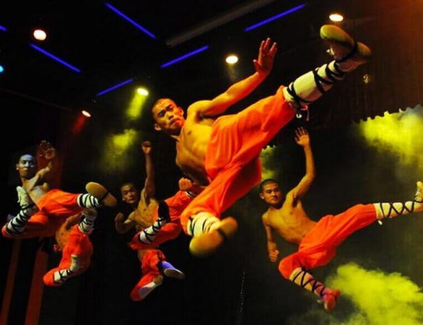 Red Theatre - Kung Fu Show