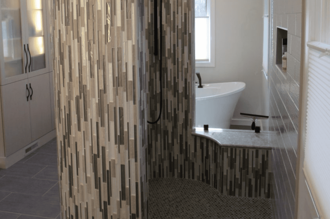 Walk in shower with tub