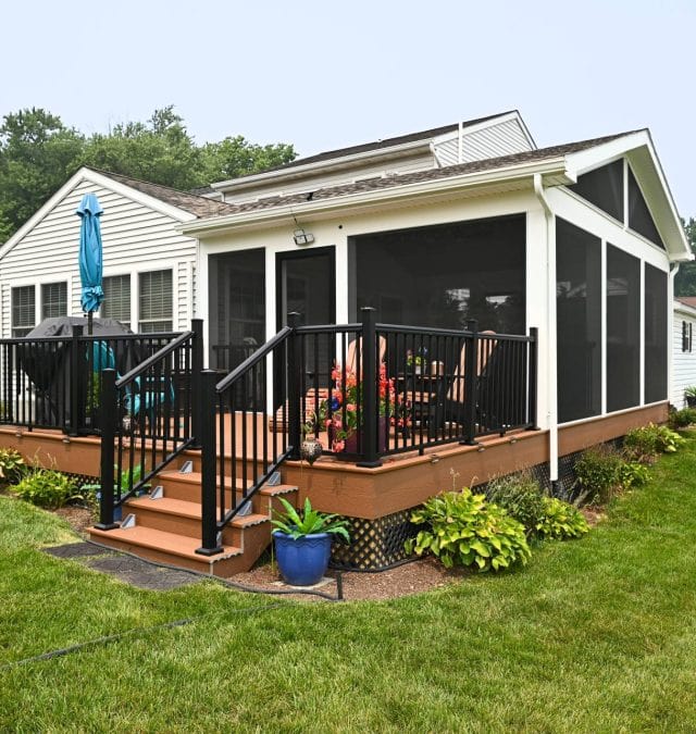 Bernhard Avenue – Screened in Room, Entry Ways, Deck