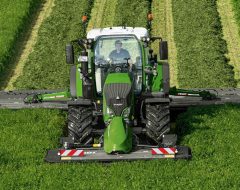 Fendt Slicer in field