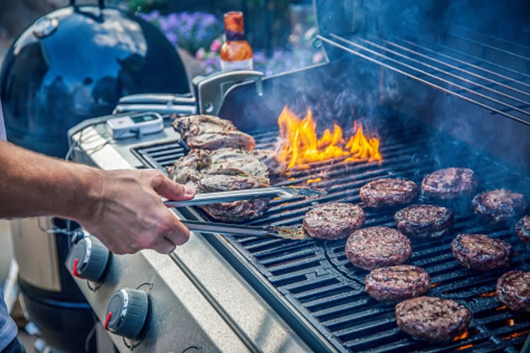 Meilleur barbecue à gaz : Comparatif 2024, avis et guide complet
