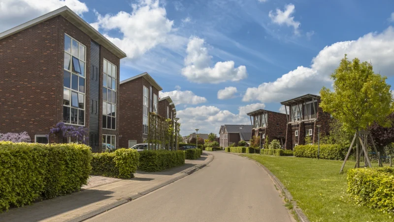 modern-street-groningen-2025-03-23-23-01-53-utc_result