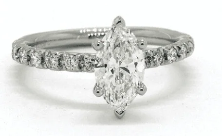 SI2 clarity diamond ring