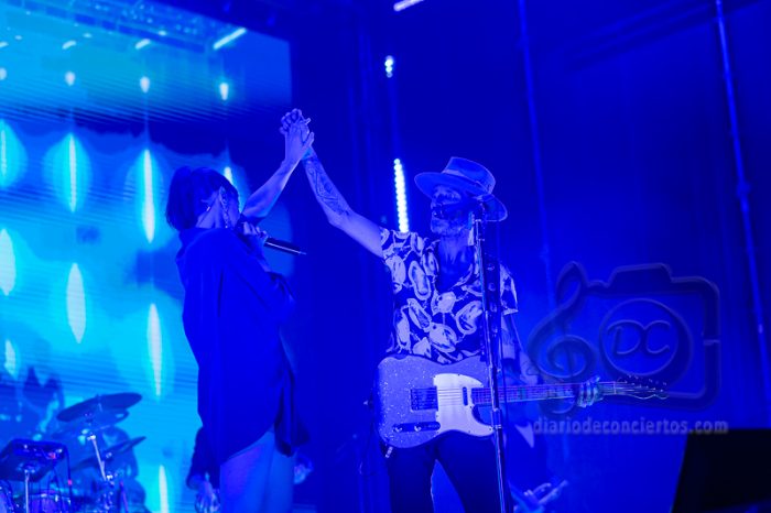 LEIVA DESATA LA LOCURA EN VALLADOLID Y HACE DISFRUTAR AL PUBLICO, COMO SI FUERAN A MORIR MAÑANA.