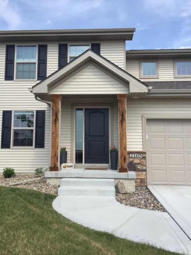 Door Refinishers in Cave Creek AZ: Bringing New Life to Your Doors