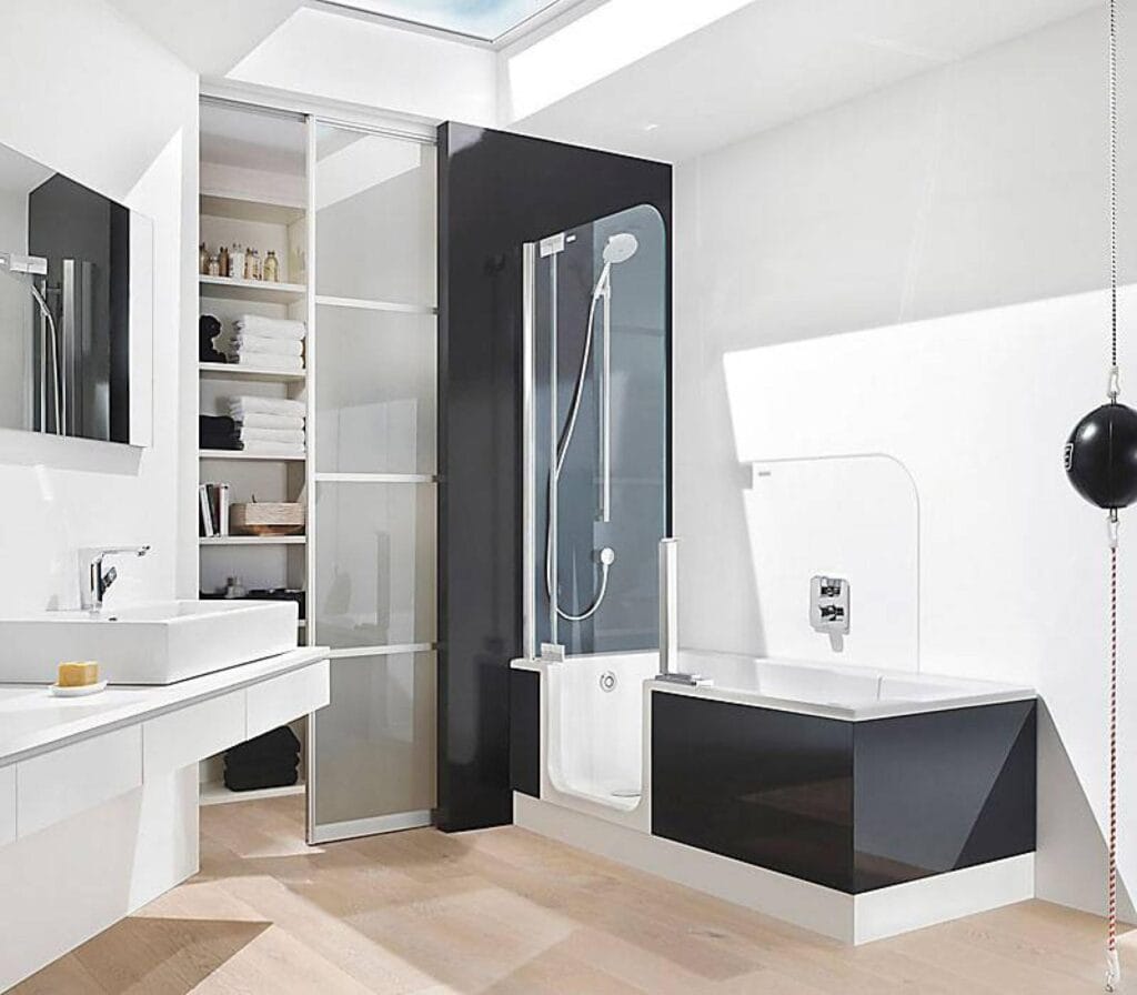 Baignoire à porte combiné douche