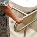déduction impôts douche senior