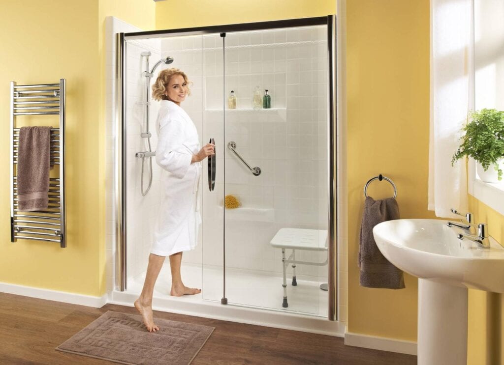 Douche idéale remplacement de baignoire par douche sécurisée à Paris 15e arrondissement (75) IdF