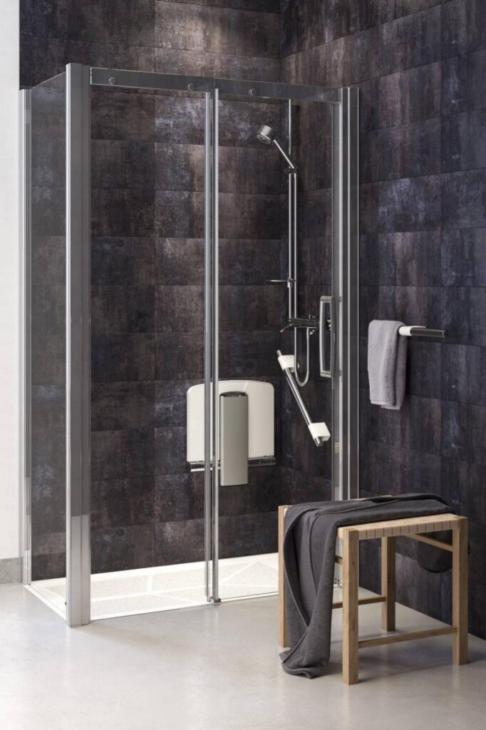 douche senior Salernes, Sillans la cascade, Barjols et Aups Var