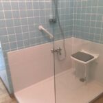 Entreprise spécialisée dans l'installation de Douche sécurisée pas chère Kinemagic de Kinedo sur mesure à Noisy le Grand en Seine Saint Denis (93) IdF