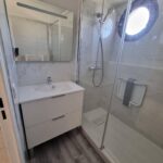 Quel est le prix moyen pour le remplacement d'une baignoire par une douche senior à marseille