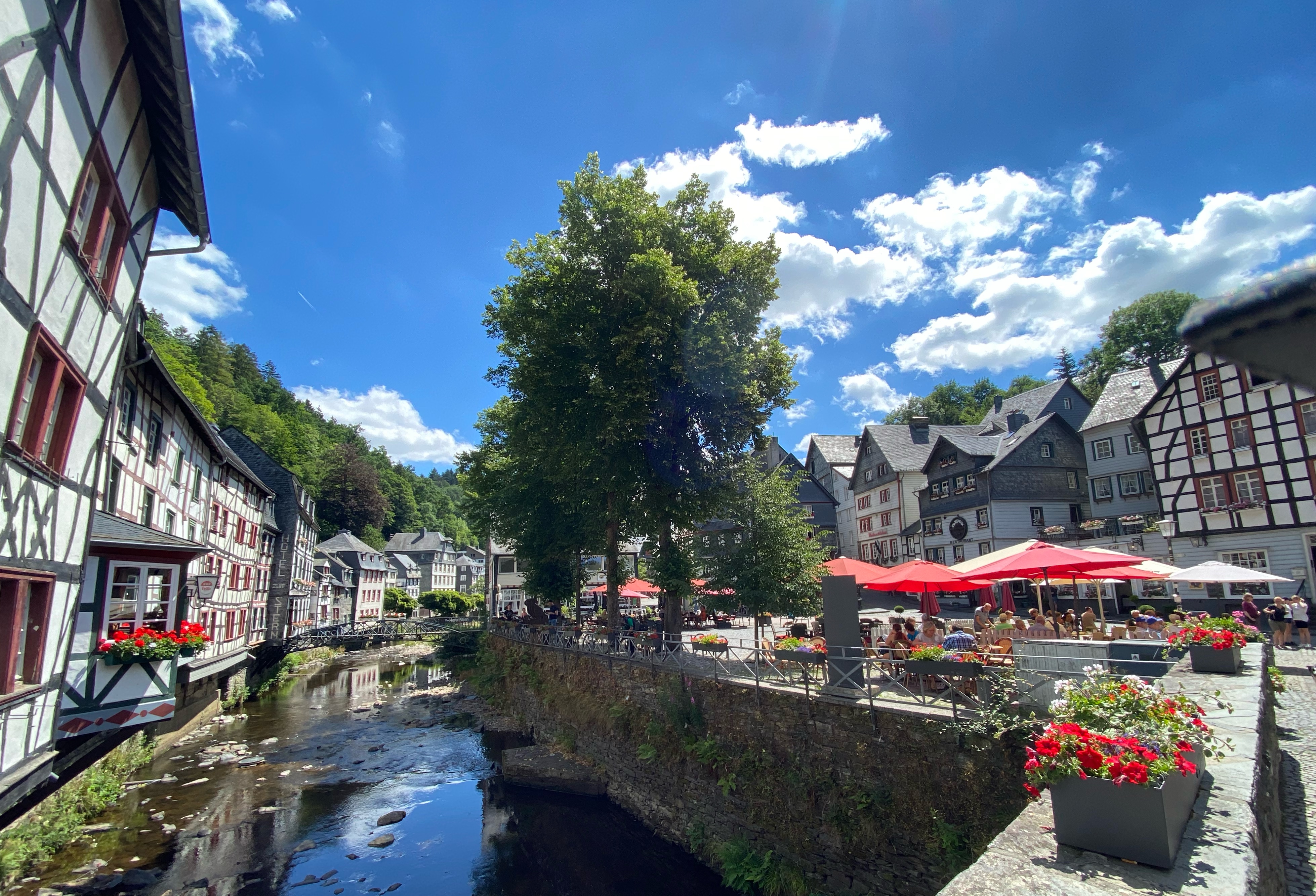 Blick auf den Marktplatz in Monschau.