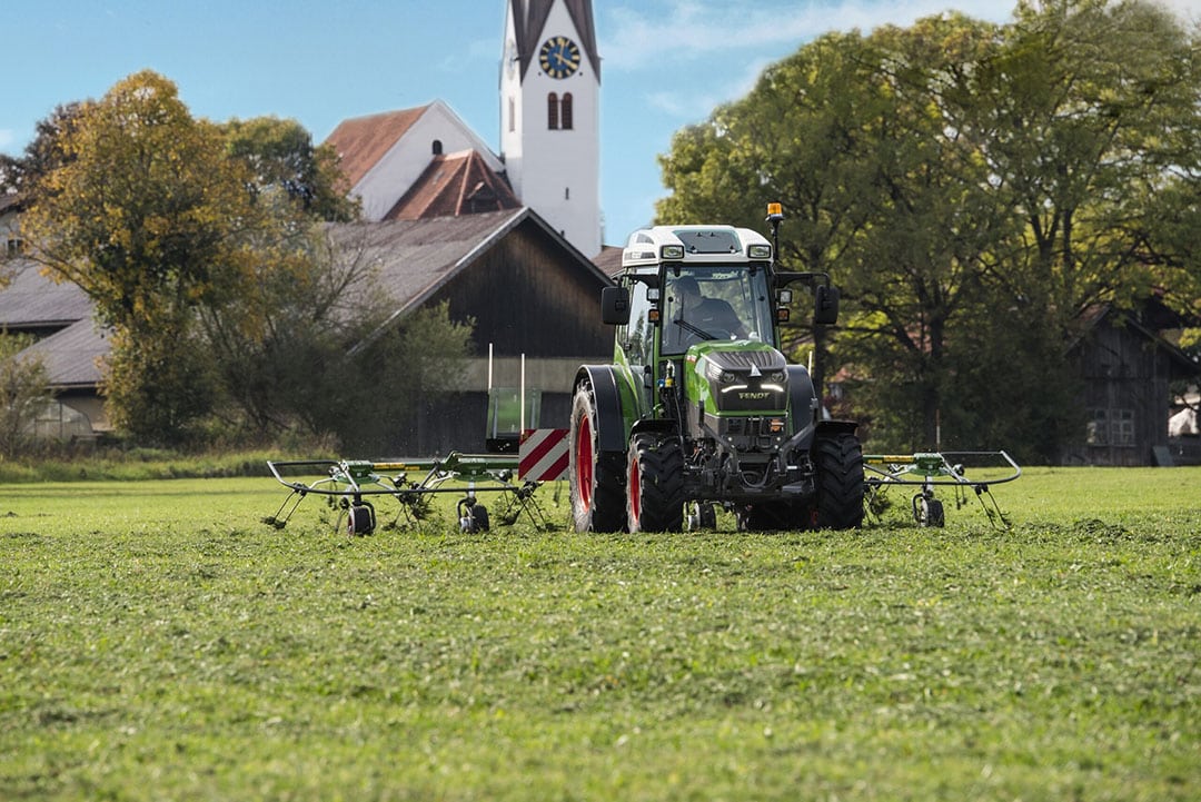 The 68 hp electric Fendt e100 Vario is due to go into series production in 2024. 1,000 units are said to be produced initially. - Photo: Fendt