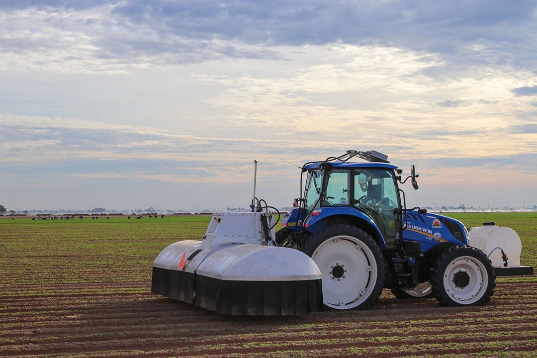 The Verdant Robotics SprayBox can treat up to 4.2 acres per hour and is said to achieve a higher weed-removal rate per acre than any previous technology or process. - Photo: Verdant Robotics