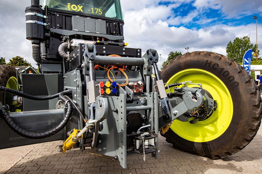 E-Ox Tractors will continue with the three already known variants: a hydrogen-powered machine, a fully electric and a hybrid tractor. - Photo: Ronald Hissink