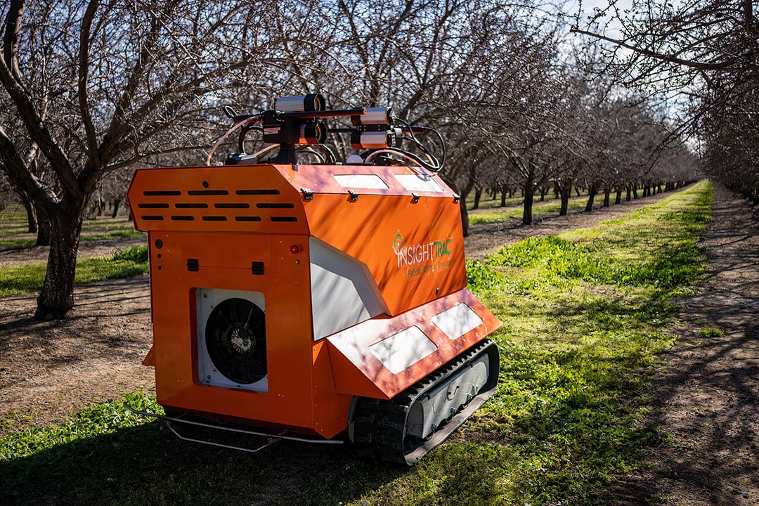 The autonomous InsightTRAC Rover travels through the almond orchard to remove Navel Orangeworm infested nuts, so-called mummies. - Photo: InsightTRAC