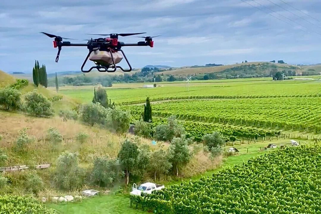 Bilancia Vineyard in Hawke's Bay is using a XAG P100 to fly over steep hills and into the vineyards for spraying. - Photo's: XAG