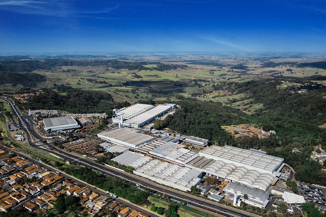 The new Jacto factory will use the same connectivity from Nokia. The plant is about to be open in the city of Pompeia, in São Paulo state, and become the first to use 5G in the machinery sector in Latin America.