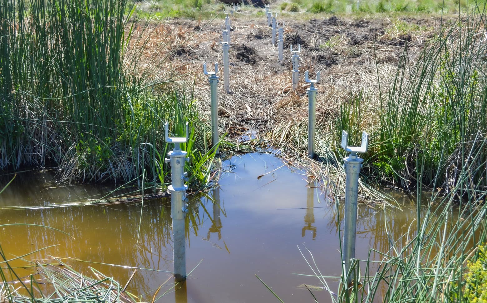 "pieux viss&eacute;s vs b&eacute;ton pour une meilleure stabilit&eacute; projet de fondation sol humide "