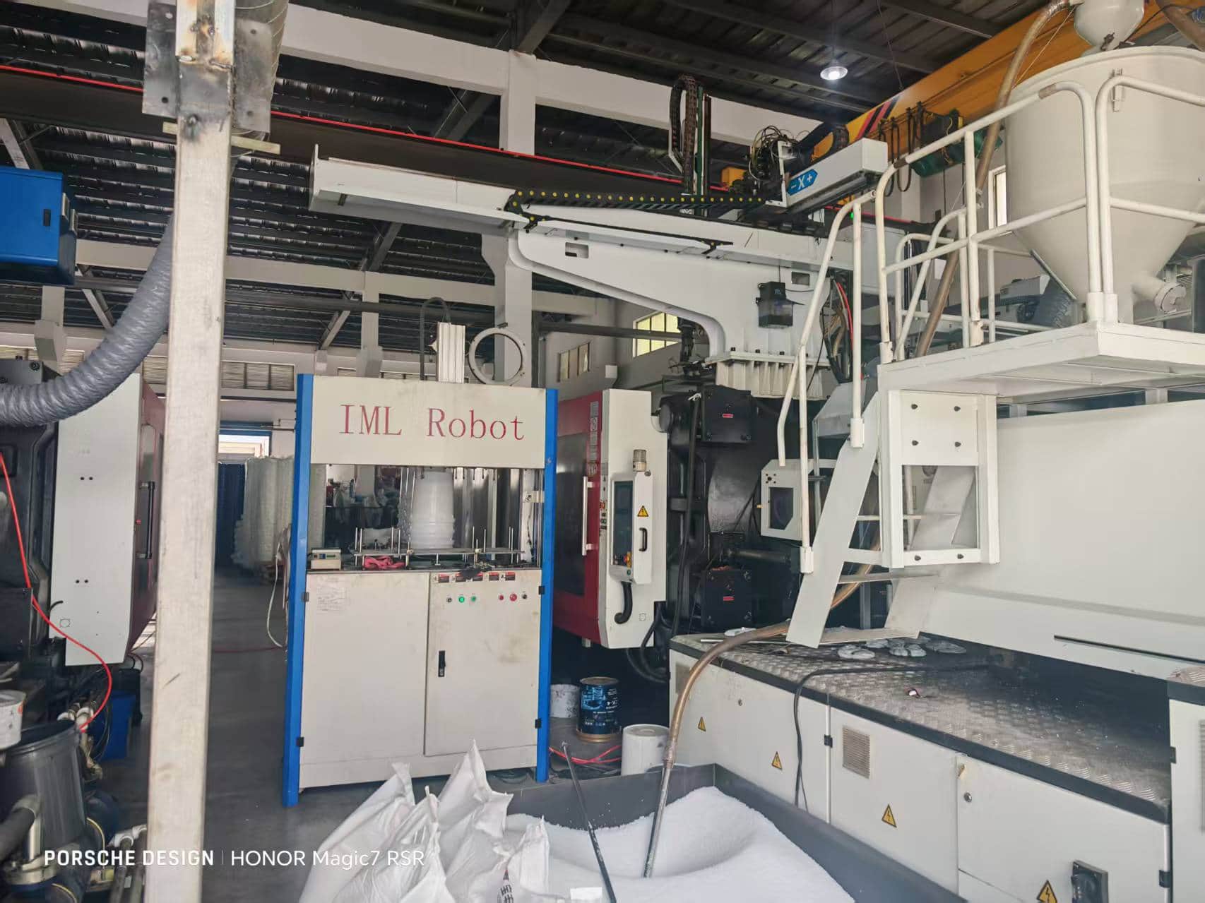 Empowering global manufacturers with reliable IML automation and factory machinery solutions.