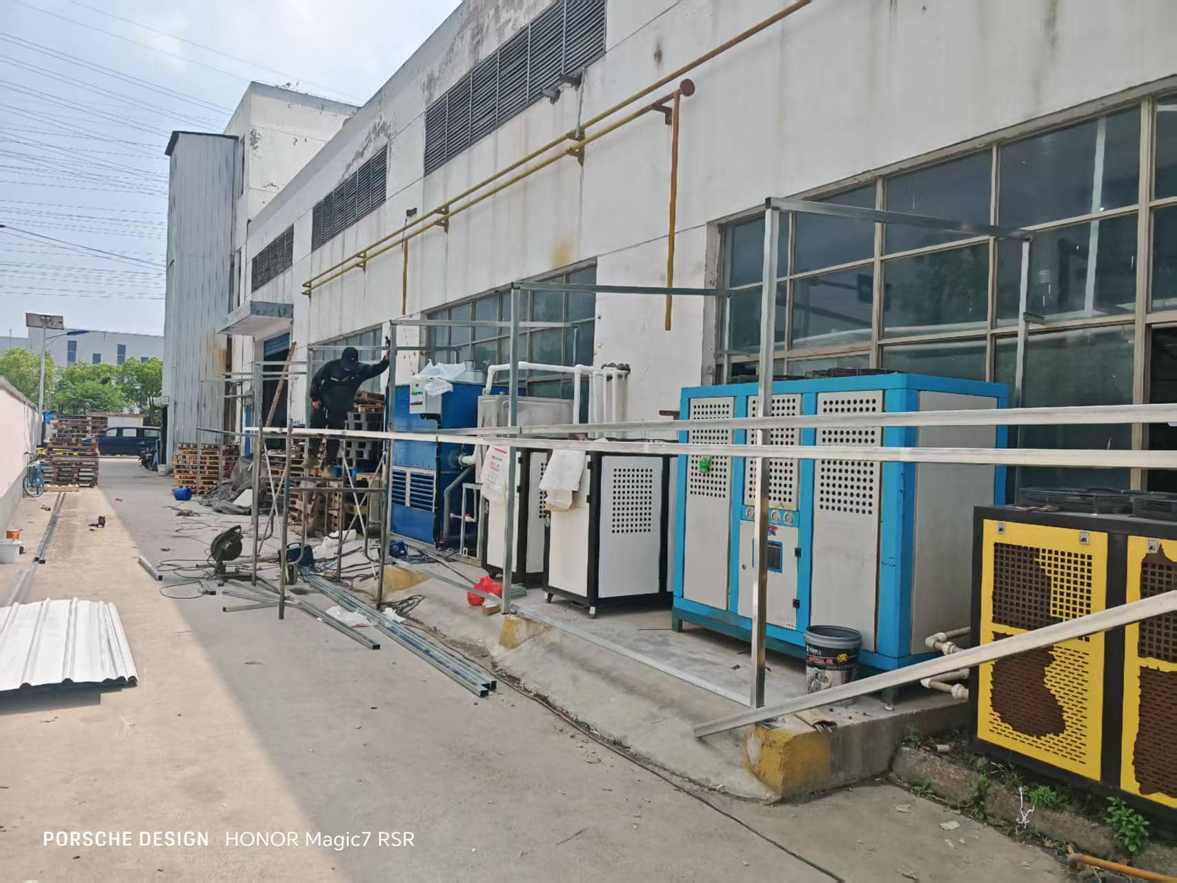 Empowering global manufacturers with reliable IML automation and factory machinery solutions.