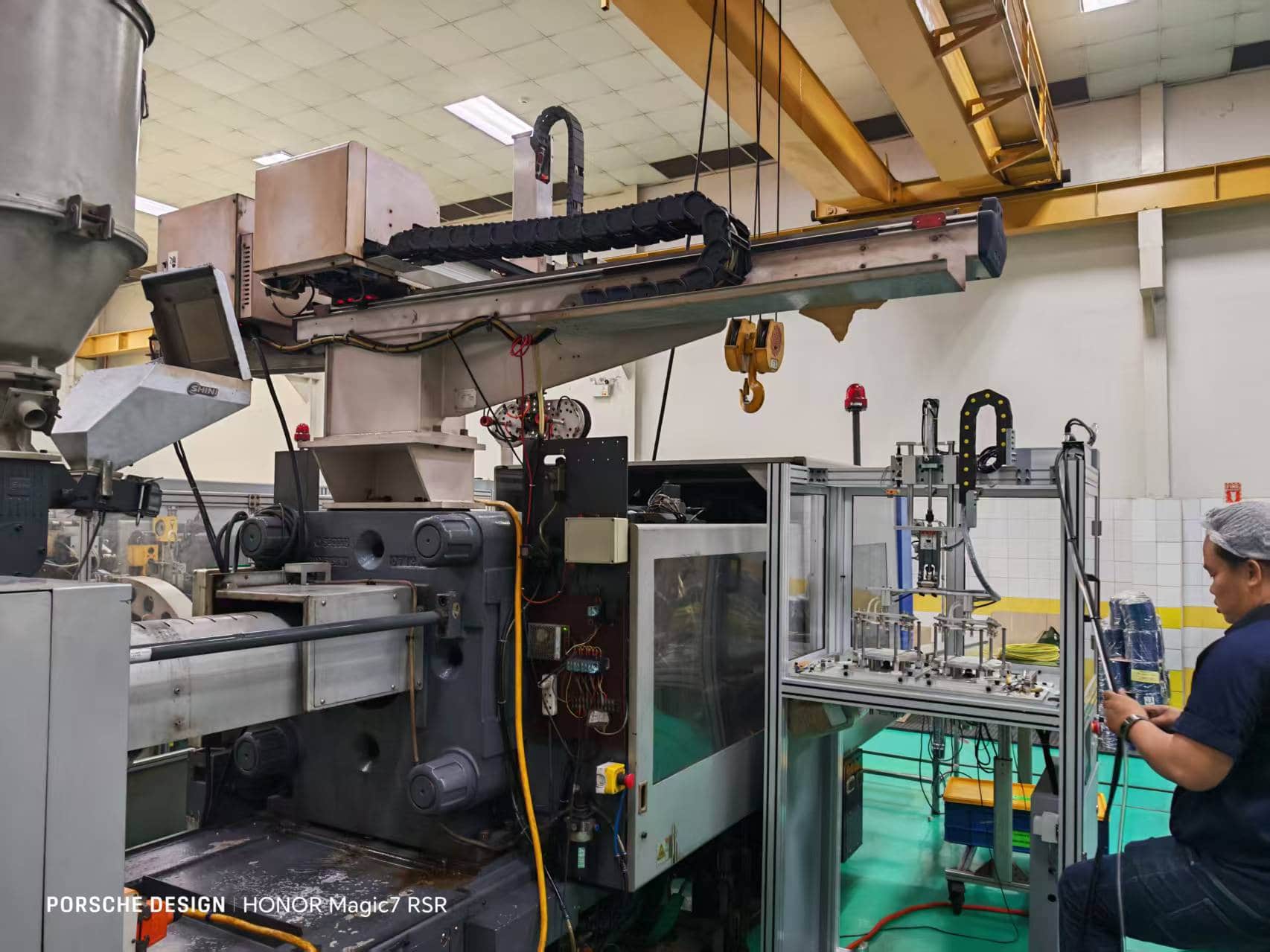 Empowering global manufacturers with reliable IML automation and factory machinery solutions.