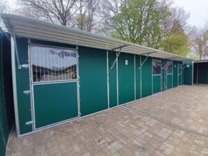 boxenanlage mit hengstboxen