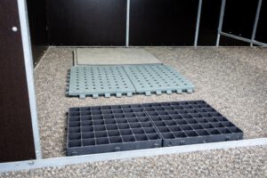 verschiedene paddockplatten u. boxenmatten